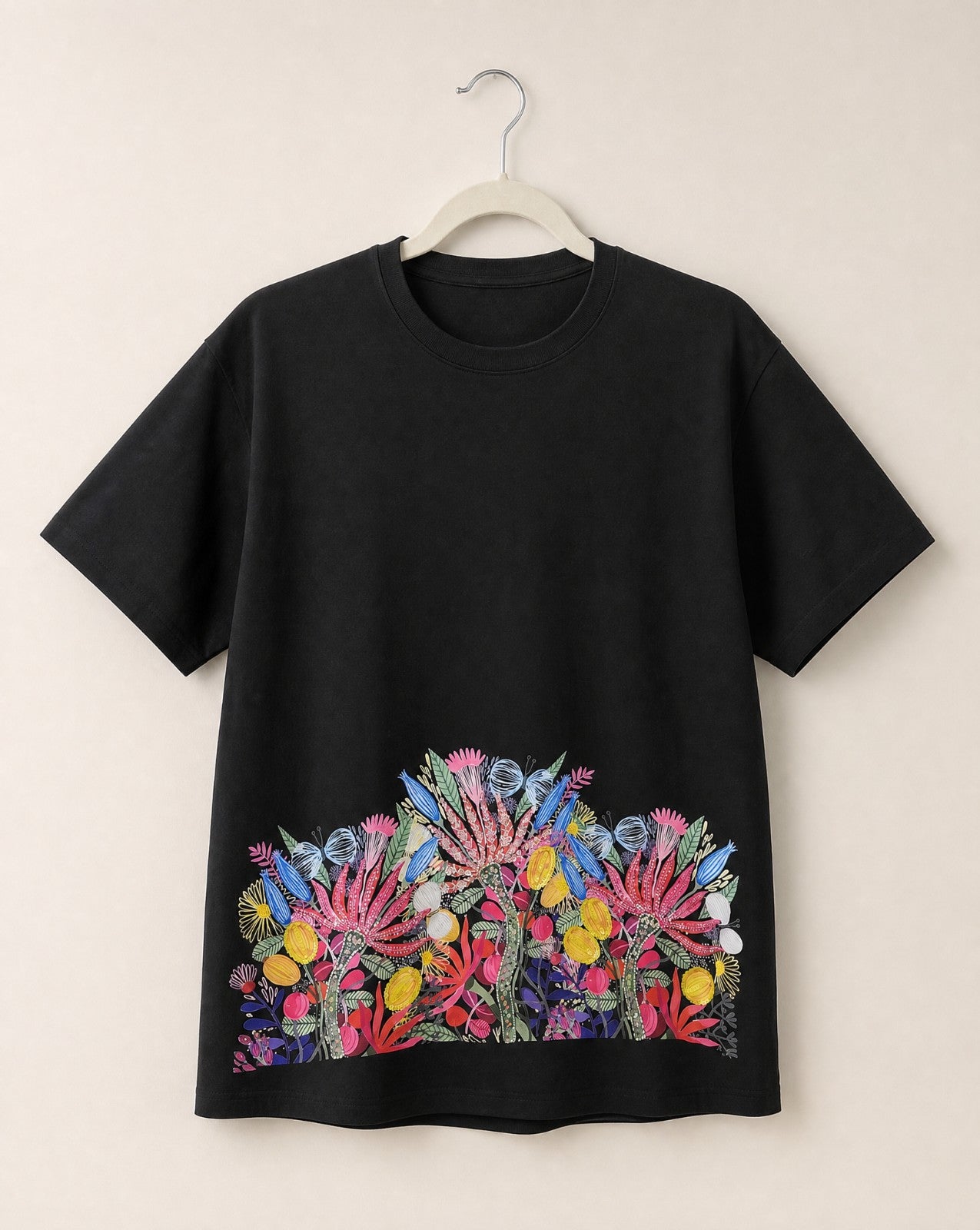 Women Hand-Embroidery Cotton T-shirt