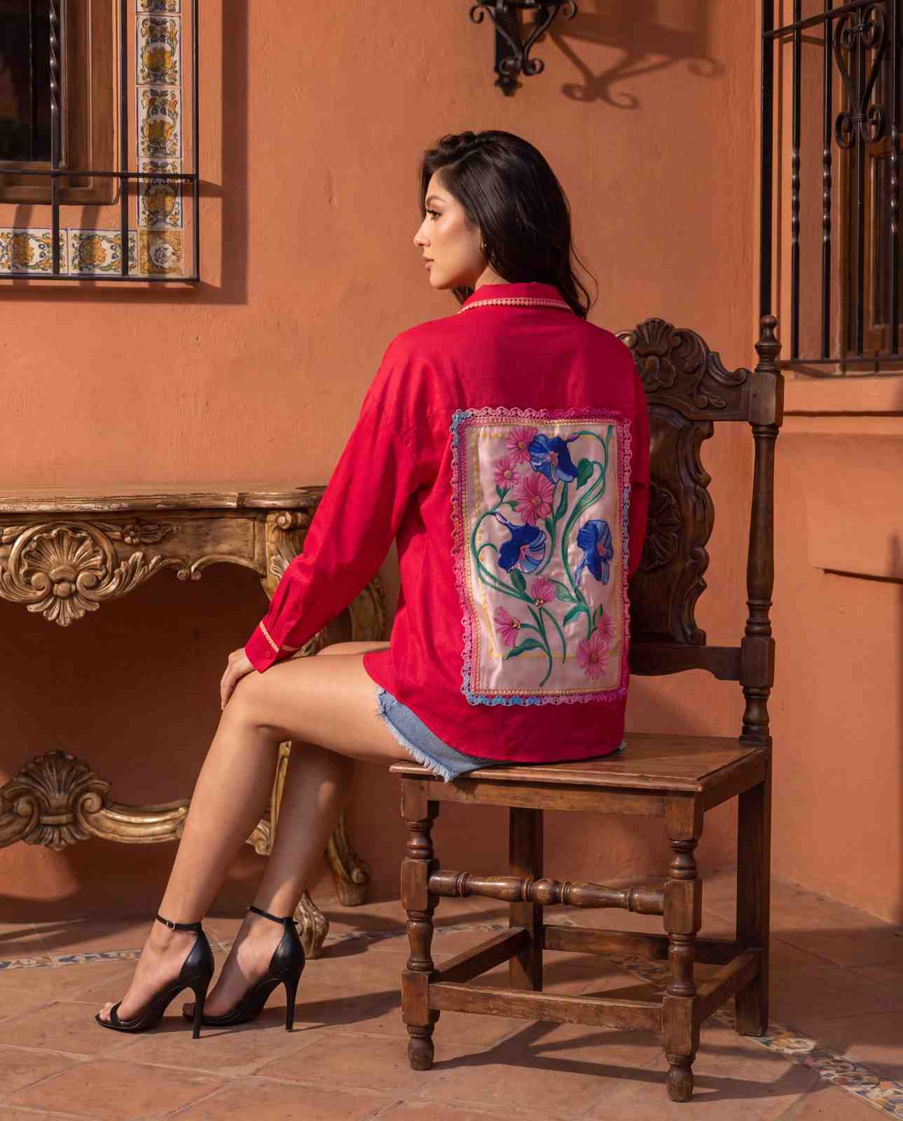 Woman Cotton  Satin Oversized Pink Artwork Embroidered  Shirt